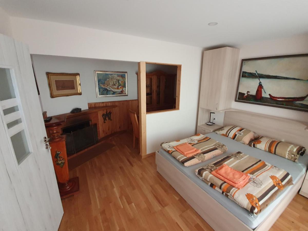 Hotel Haus Artas Nida Zewnętrze zdjęcie