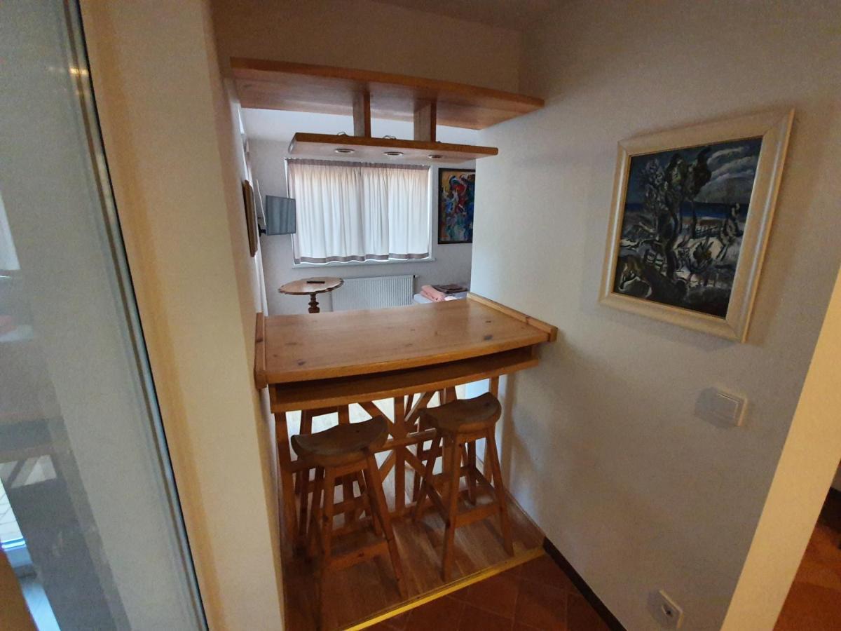 Hotel Haus Artas Nida Zewnętrze zdjęcie
